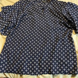 NWOT Women’s blouse